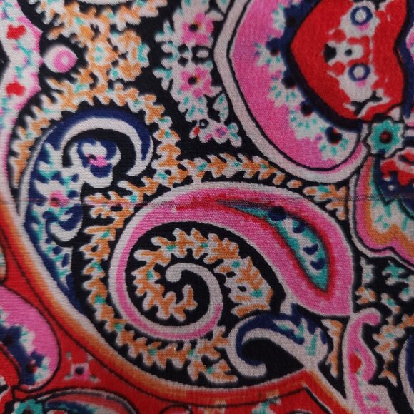 Tolani 100% Silk Button Tunic Womens Large Paisley Boho Roll Tab Sleeve FLAWS - Picture 10 of 16